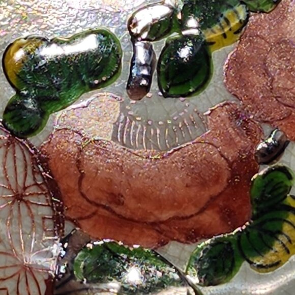 Hand Painted Floral Scalloped Plate Red Green Accents 1657-1667 Old Kutani Style - Picture 11 of 12